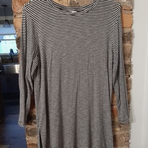 Old Navy comfortable striped top